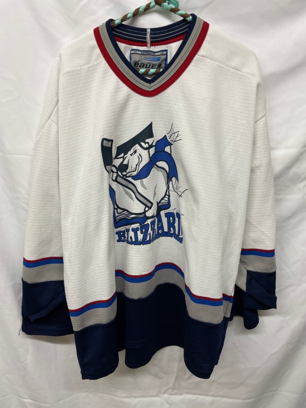 Vintage Bauer Hockey Jersey Polar bear Blizzard